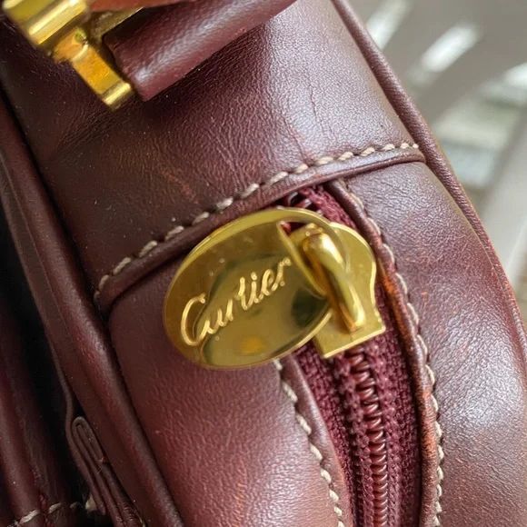 AUTHENTIC Cartier Burgundy CROSSBODY BAG With WALLET - Picture 7 of 16